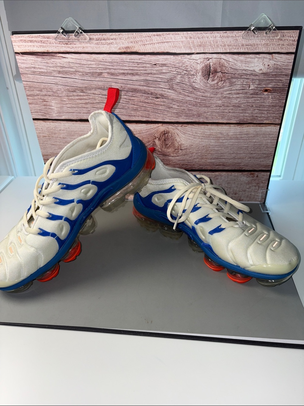Nike air vapormax plus men’s size 8
